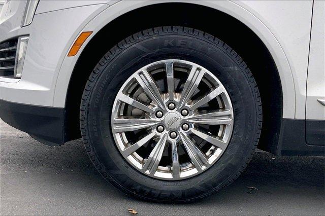 2017 Cadillac XT5 Vehicle Photo in INDEPENDENCE, MO 64055-1377