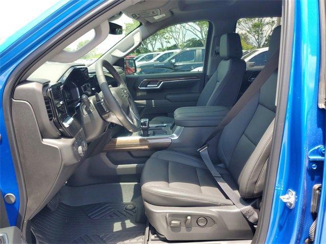 2025 Chevrolet Silverado 1500 Vehicle Photo in SUNRISE, FL 33323-3202