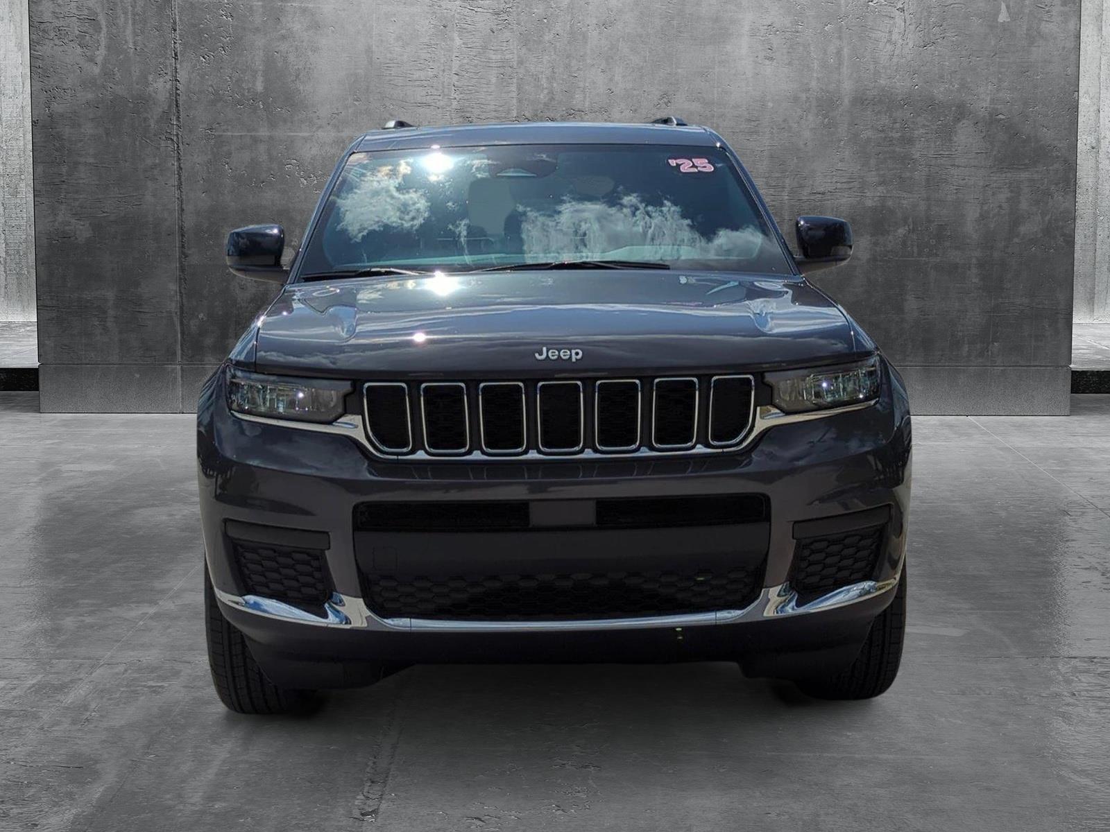 2025 Jeep Grand Cherokee L Vehicle Photo in Pembroke Pines, FL 33027