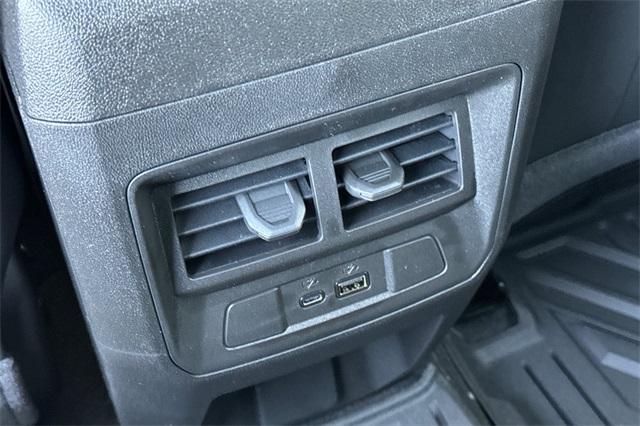 2025 GMC Canyon Vehicle Photo in ELK GROVE, CA 95757-8703