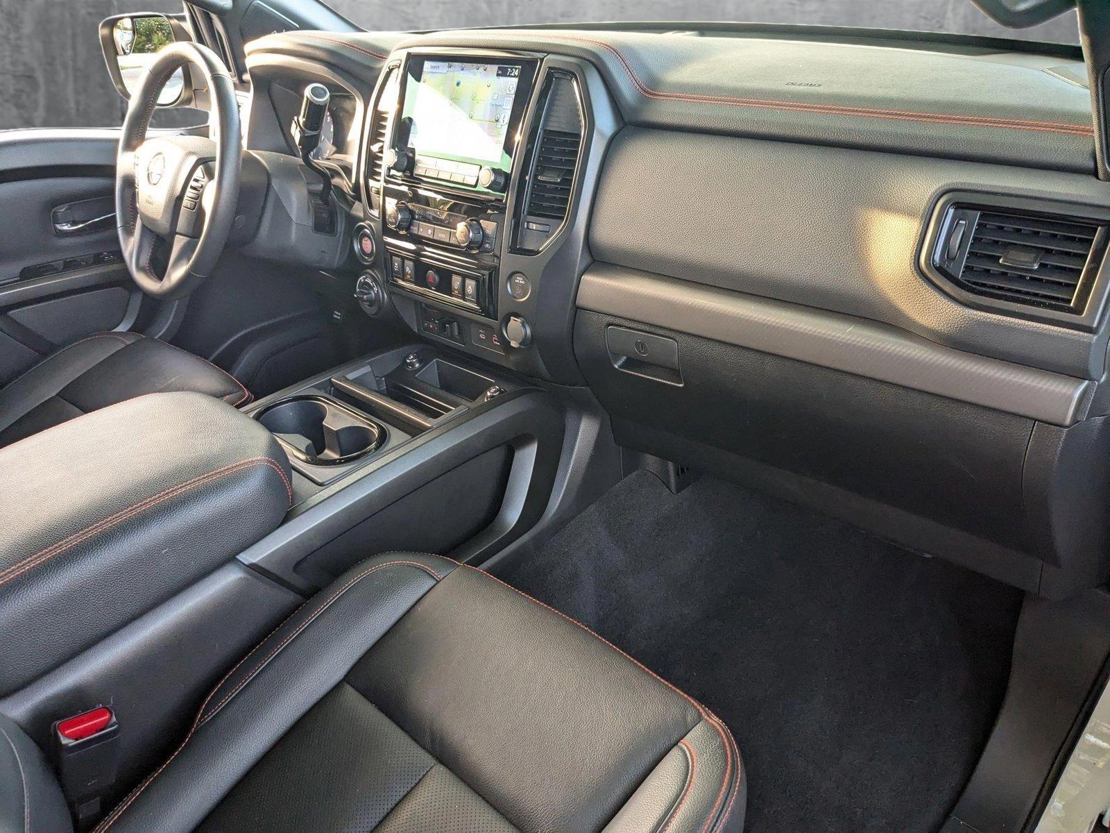 2024 Nissan Titan Vehicle Photo in Miami, FL 33135