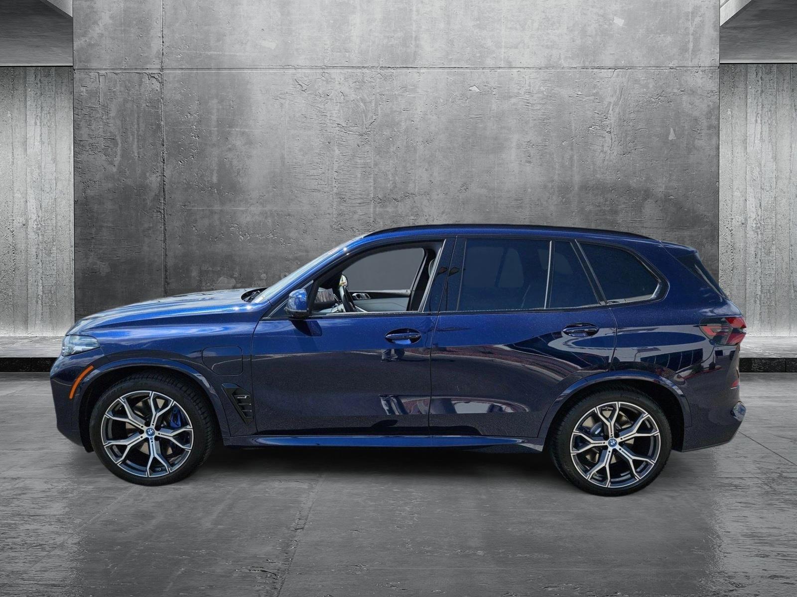 2024 BMW X5 xDrive50e Vehicle Photo in Hollywood, FL 33021