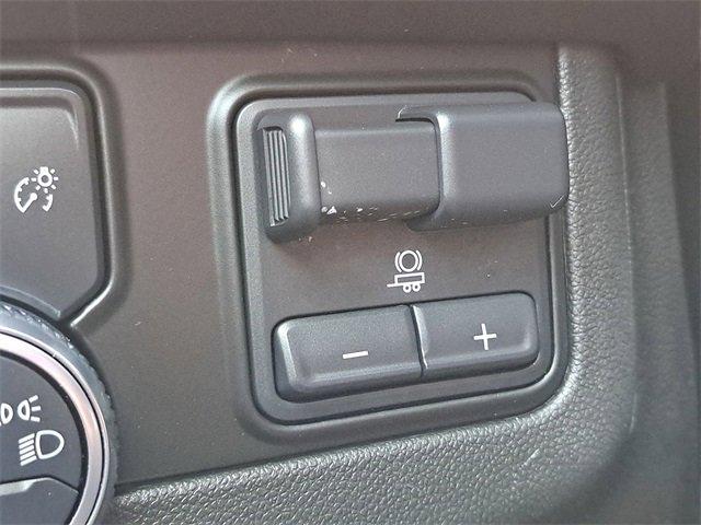 2023 GMC Yukon XL Vehicle Photo in MILFORD, OH 45150-1684