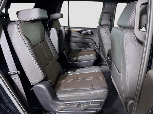 2025 Chevrolet Tahoe Vehicle Photo in PUYALLUP, WA 98371-4149
