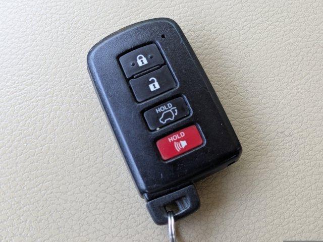 2015 Toyota Highlander Vehicle Photo in BRUNSWICK, GA 31525-1881