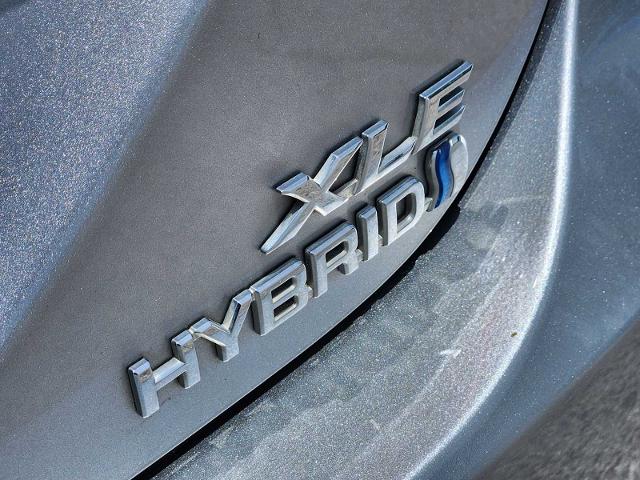 2019 Toyota Camry Vehicle Photo in DENTON, TX 76210-9321