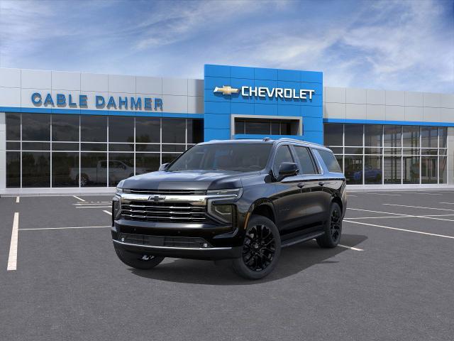 2025 Chevrolet Suburban Vehicle Photo in TOPEKA, KS 66609-0000