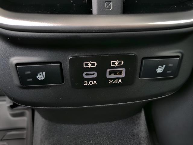 2025 Subaru Outback Vehicle Photo in Green Bay, WI 54304