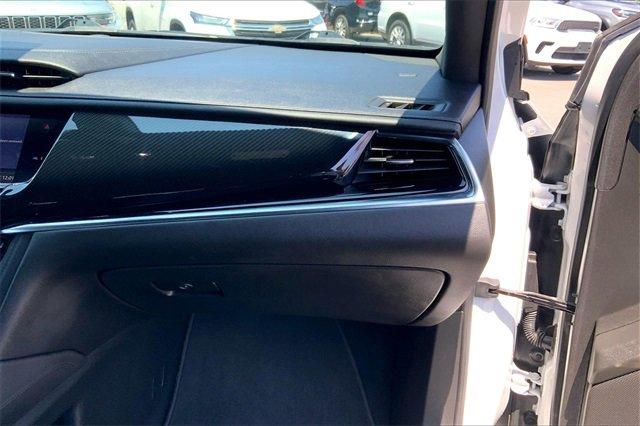 2020 Cadillac XT6 Vehicle Photo in KANSAS CITY, MO 64114-4502