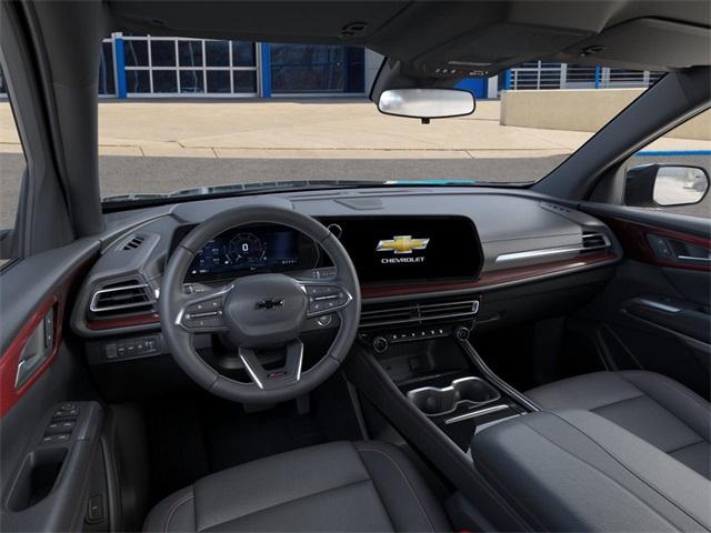 2025 Chevrolet Traverse Vehicle Photo in ENGLEWOOD, CO 80113-6708