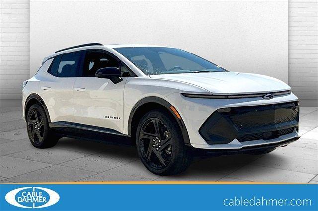 2025 Chevrolet Equinox EV Vehicle Photo in TOPEKA, KS 66609-0000