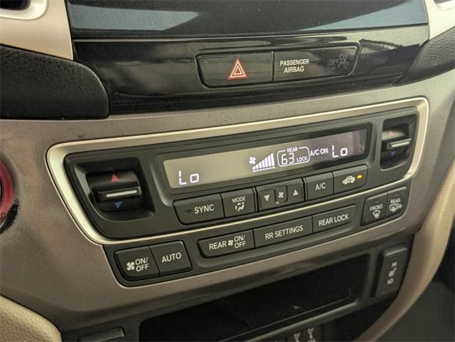 2016 Honda Pilot Vehicle Photo in ENGLEWOOD, CO 80113-6708