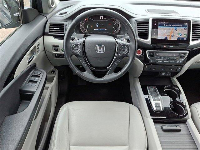 2017 Honda Pilot Vehicle Photo in Willow Grove, PA 19090