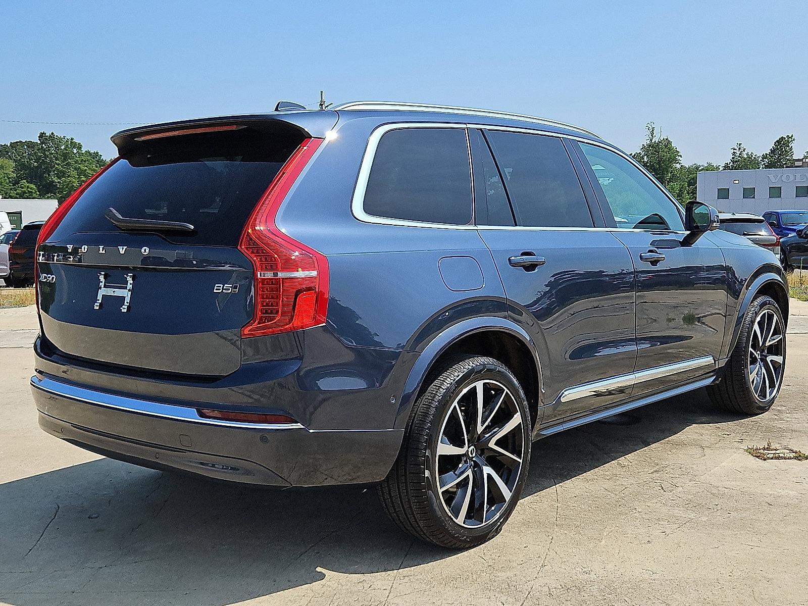 2024 Volvo XC90 Vehicle Photo in Trevose, PA 19053