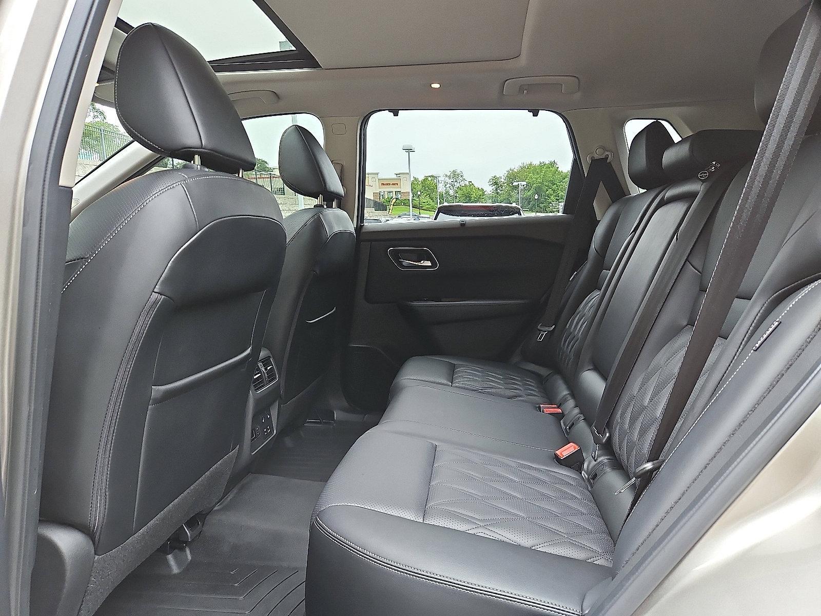 2021 Nissan Rogue Vehicle Photo in Jenkintown, PA 19046