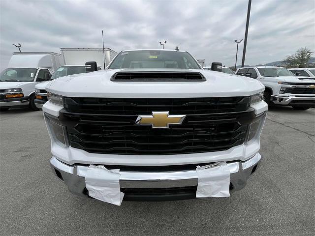 2024 Chevrolet Silverado 3500 HD Vehicle Photo in ALCOA, TN 37701-3235