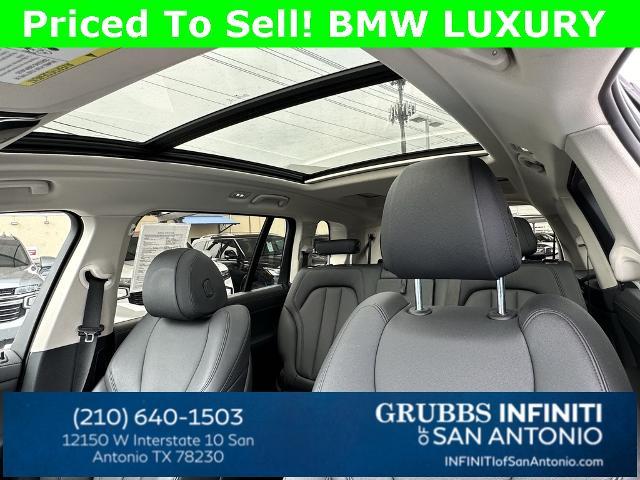 2022 BMW X7 xDrive40i Vehicle Photo in San Antonio, TX 78230