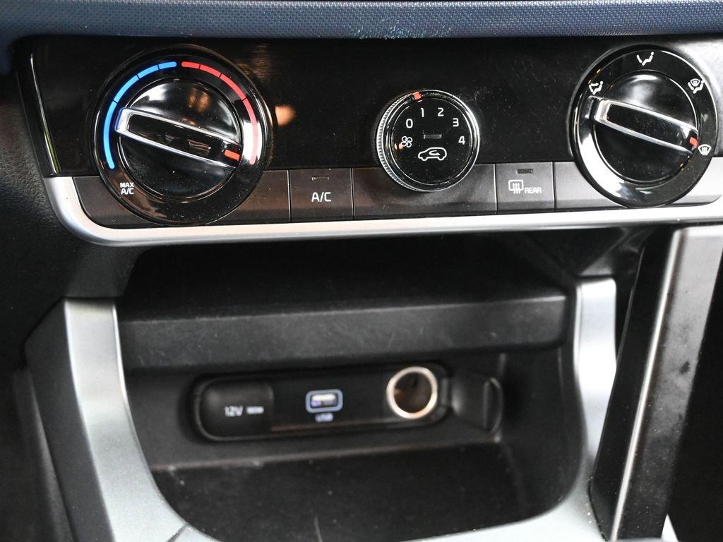 2021 Kia Seltos Vehicle Photo in Cedar Rapids, IA 52402