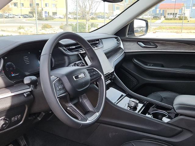 2023 Jeep Grand Cherokee L Vehicle Photo in San Angelo, TX 76901