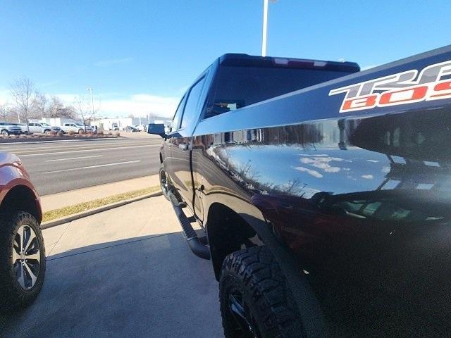 2022 Chevrolet Silverado 1500 Vehicle Photo in ENGLEWOOD, CO 80113-6708