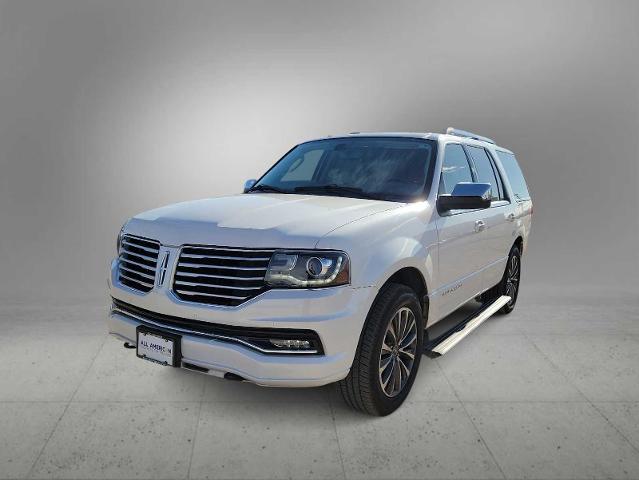 2017 Lincoln Navigator Vehicle Photo in MIDLAND, TX 79703-7718