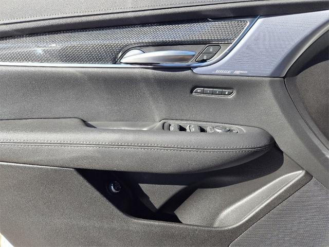 2025 Cadillac XT5 Vehicle Photo in Oklahoma City, OK 73114