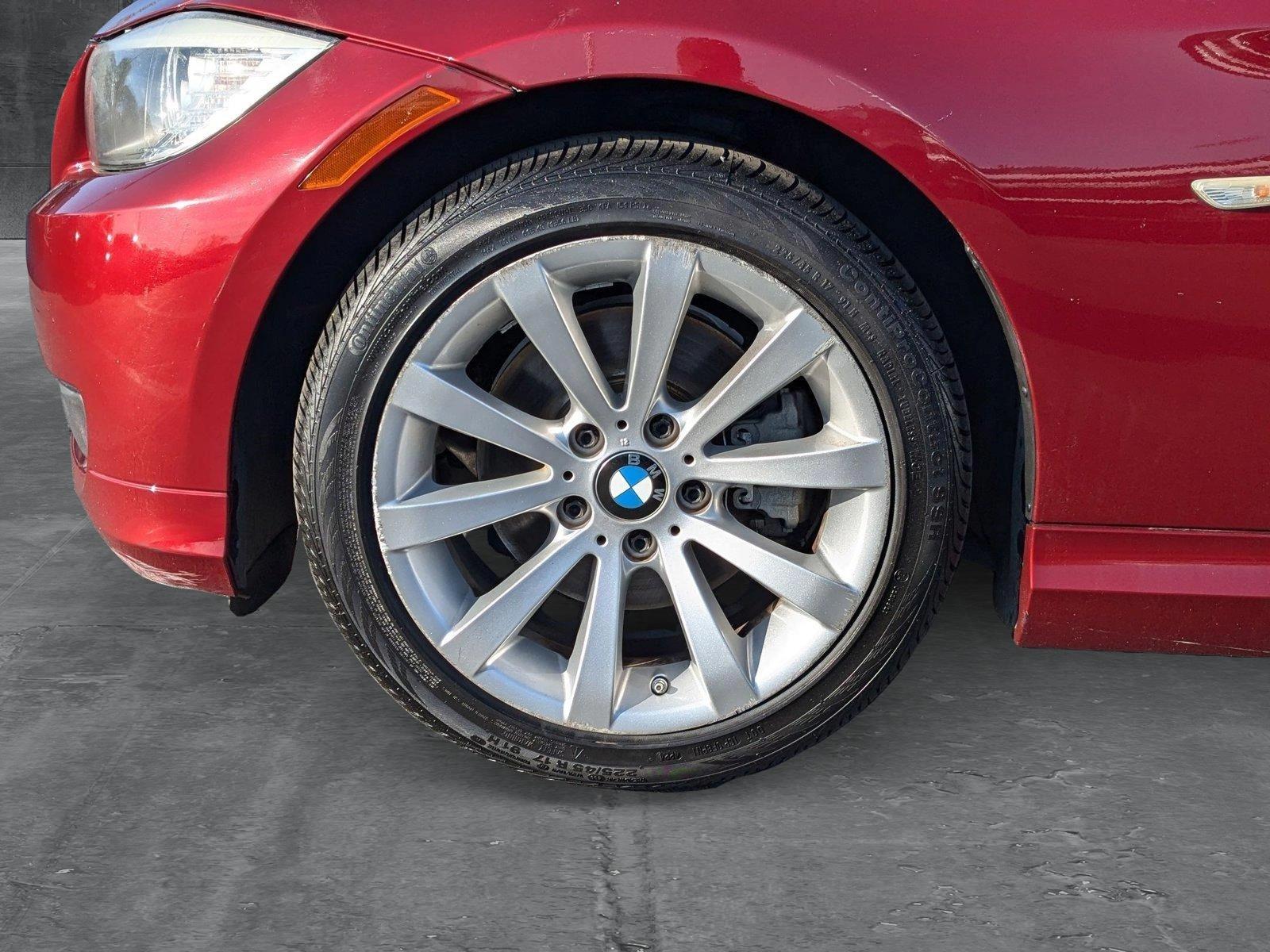 2011 BMW 3 Series Vehicle Photo in VALENCIA, CA 91355-1705