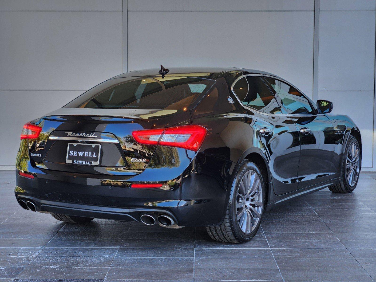 2018 Maserati Ghibli Vehicle Photo in HOUSTON, TX 77079-1502