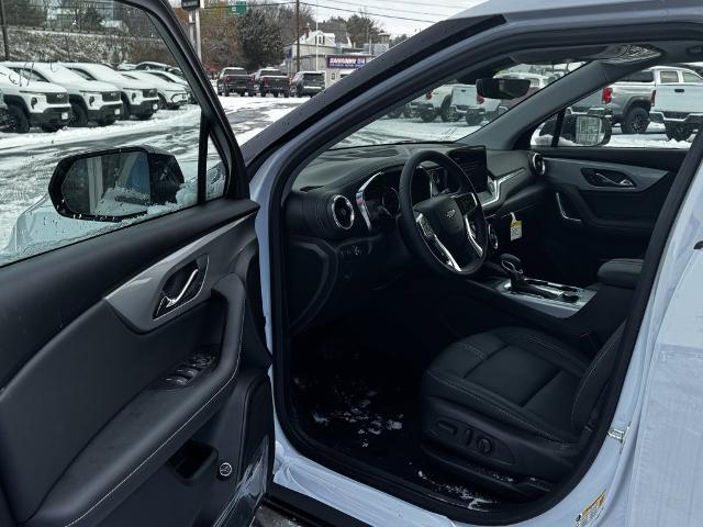 2025 Chevrolet Blazer Vehicle Photo in GARDNER, MA 01440-3110