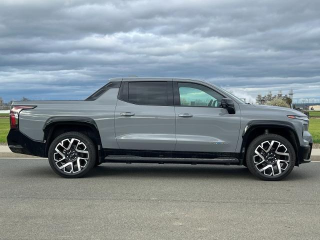 2025 Chevrolet Silverado EV Vehicle Photo in PITTSBURG, CA 94565-7121