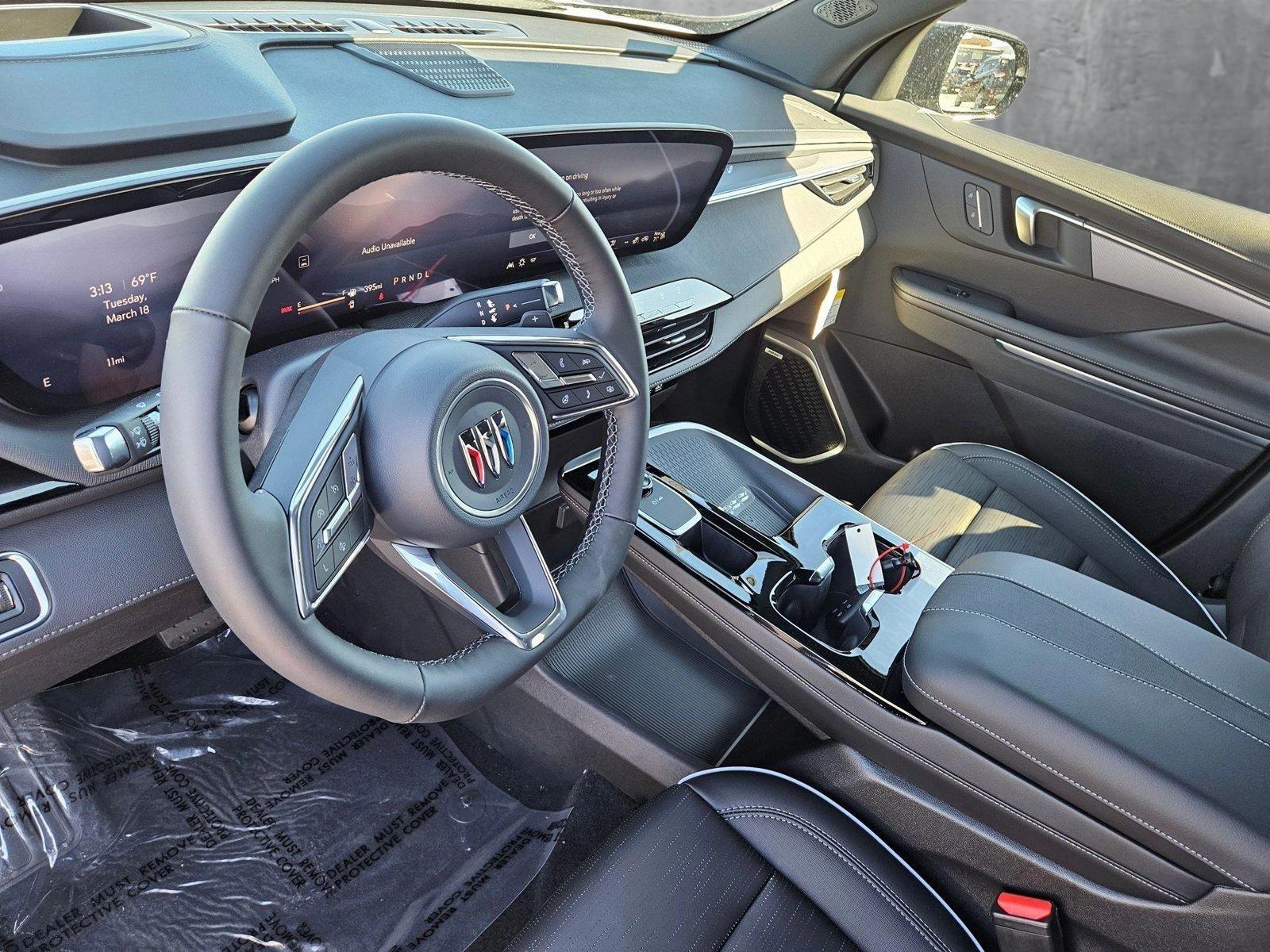 2025 Buick Enclave Vehicle Photo in LAS VEGAS, NV 89146-3033
