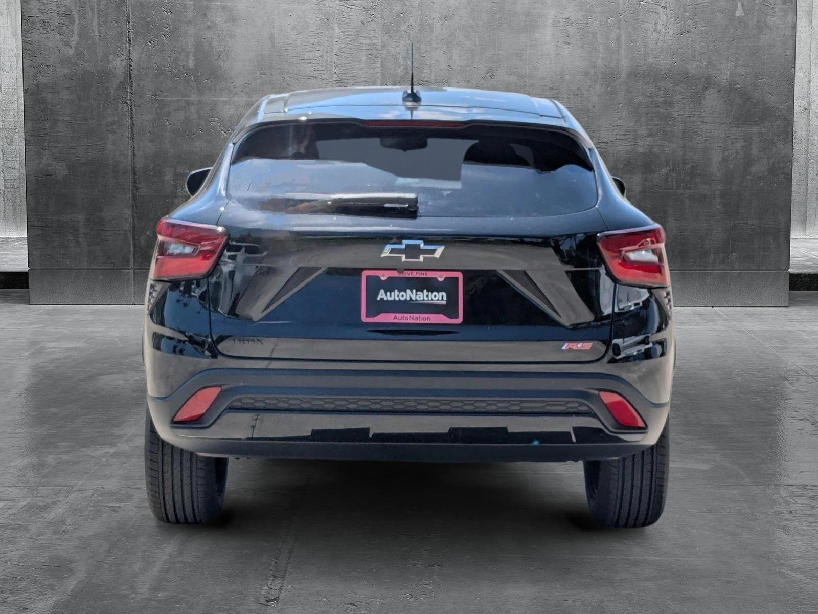 2025 Chevrolet Trax Vehicle Photo in PEMBROKE PINES, FL 33024-6534