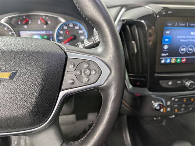 2021 Chevrolet Traverse Vehicle Photo in ENGLEWOOD, CO 80113-6708