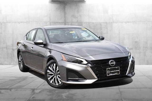 2023 Nissan Altima Vehicle Photo in Ballwin, MO 63011