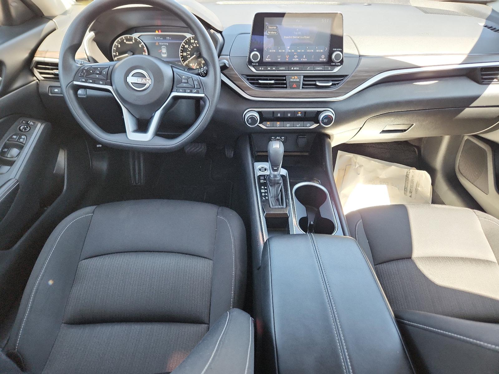 2024 Nissan Altima Vehicle Photo in Albuquerque, NM 87110