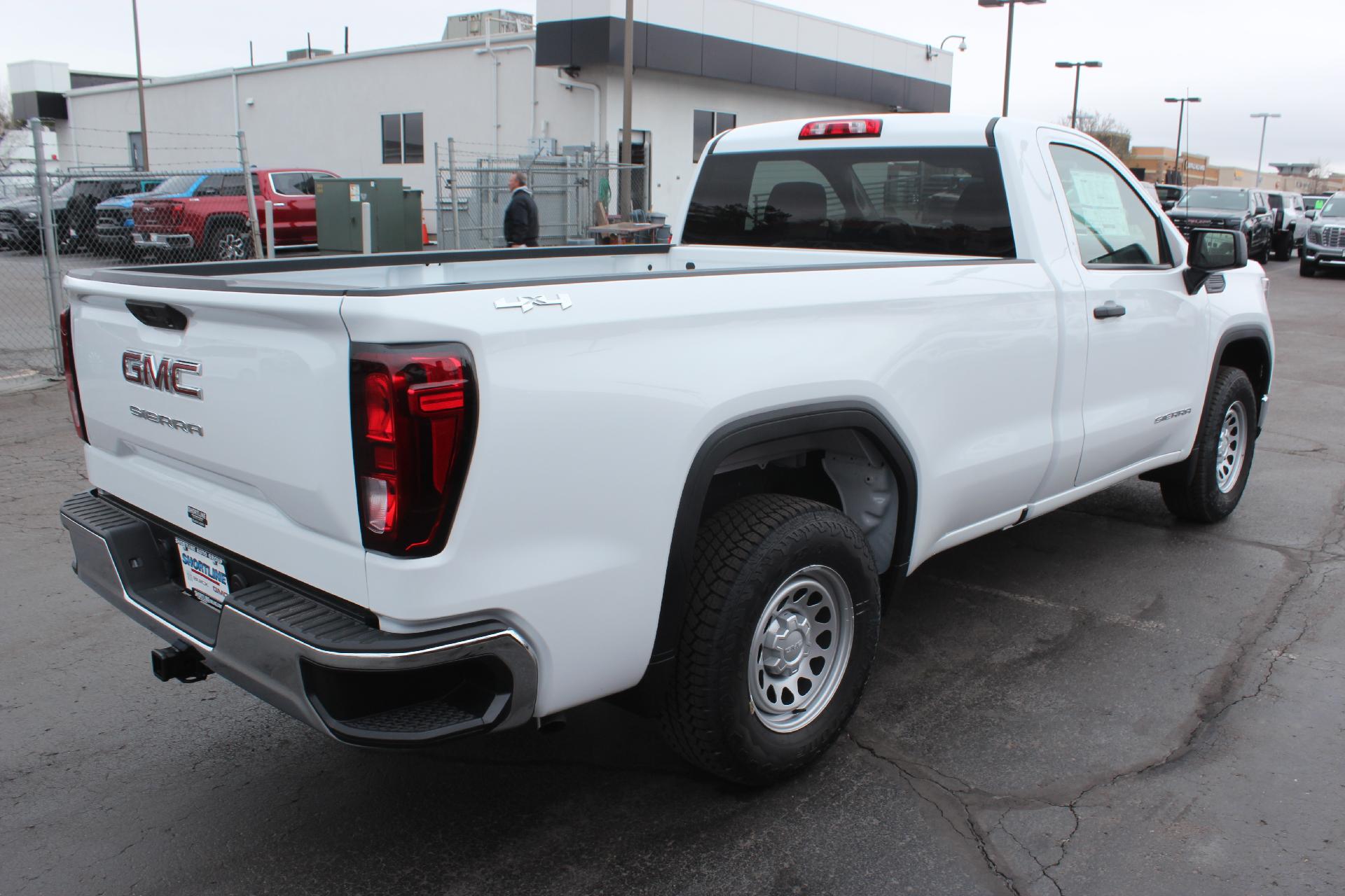 2025 GMC Sierra 1500 Vehicle Photo in AURORA, CO 80012-4011
