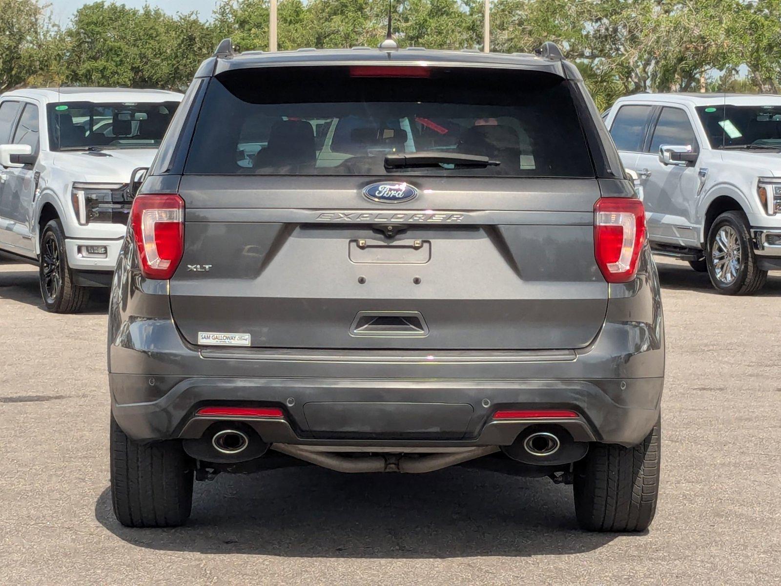 2018 Ford Explorer Vehicle Photo in St. Petersburg, FL 33713