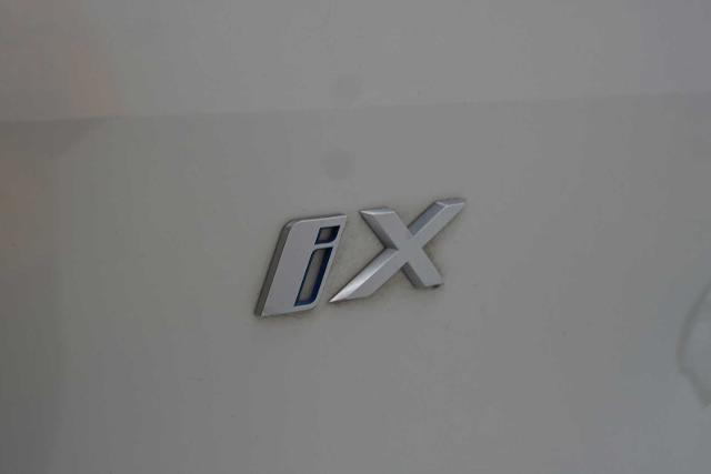 2024 BMW iX Vehicle Photo in GRAPEVINE, TX 76051