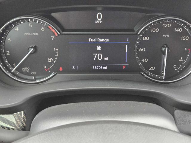2022 Cadillac XT4 Vehicle Photo in DENTON, TX 76210-9321
