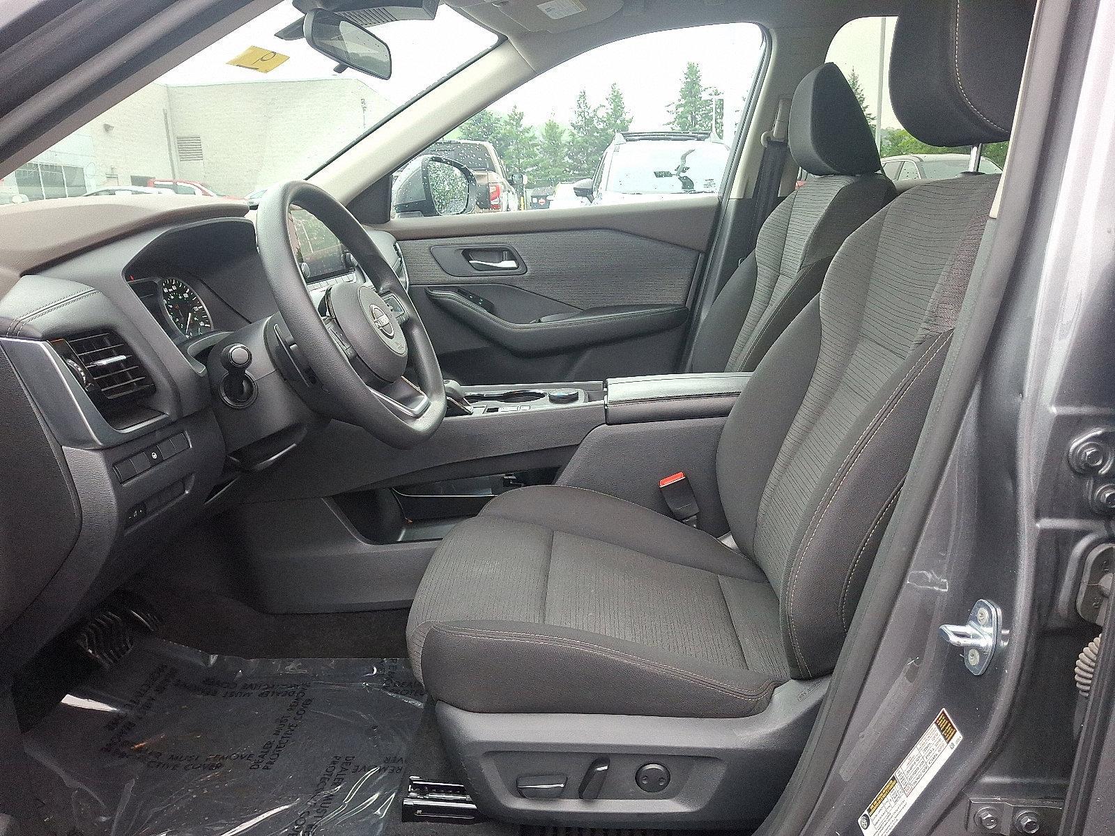 2022 Nissan Rogue Vehicle Photo in Harrisburg, PA 17111-1033