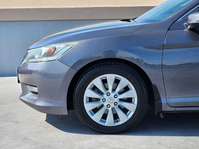 2013 Honda Accord Sedan Vehicle Photo in DALLAS, TX 75209