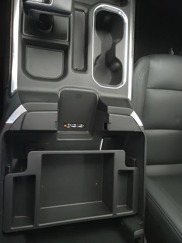 2023 Chevrolet Silverado 1500 Vehicle Photo in Oshkosh, WI 54901