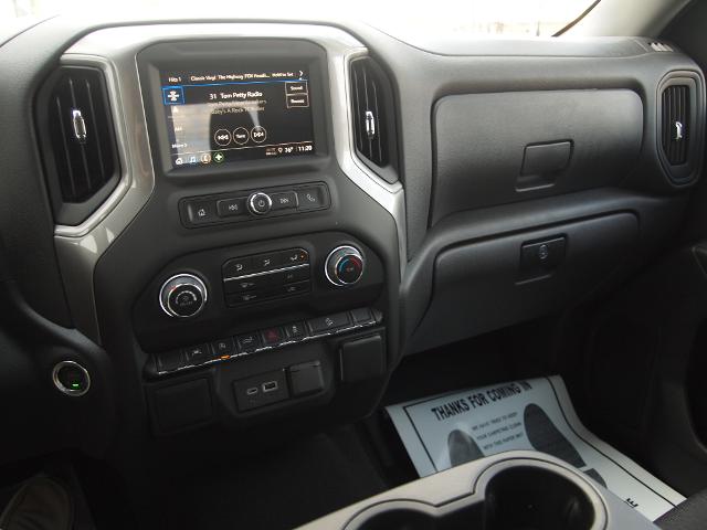 2024 Chevrolet Silverado 1500 Vehicle Photo in MADISON, IN 47250-1611