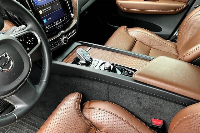 2022 Volvo XC60 Vehicle Photo in Grapevine, TX 76051