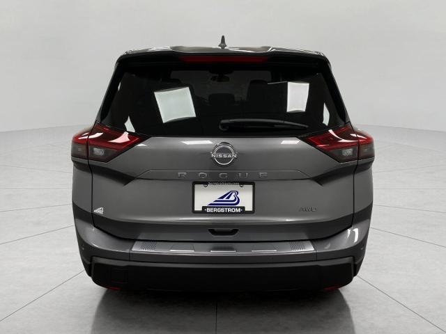 2025 Nissan Rogue Vehicle Photo in Appleton, WI 54913