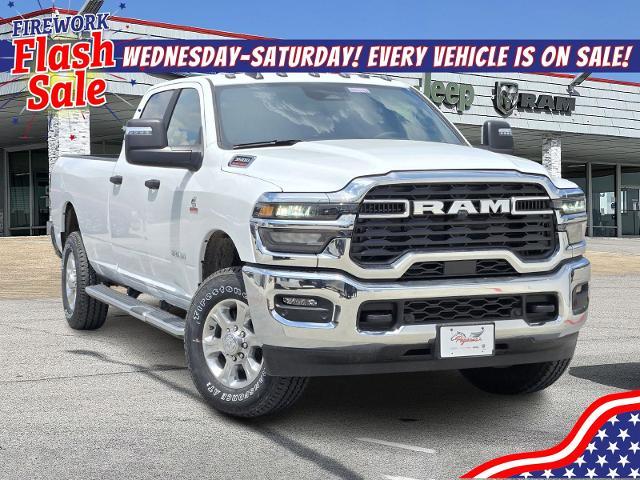 2025 Ram 3500 Vehicle Photo in Ennis, TX 75119-5114