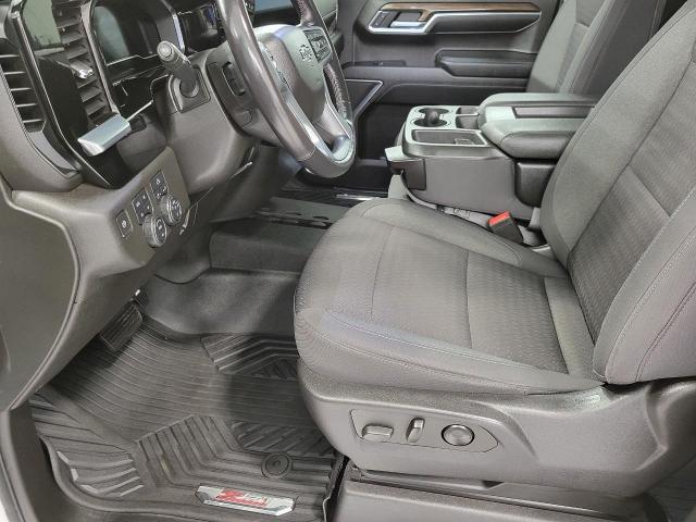 2022 Chevrolet Silverado 1500 Vehicle Photo in MIDDLETON, WI 53562-1492