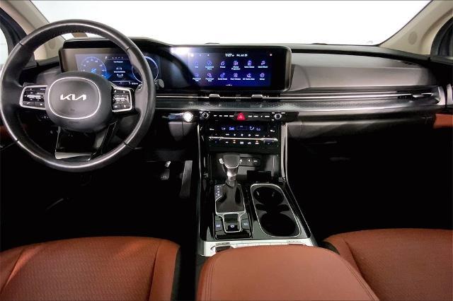 2023 Kia Carnival Vehicle Photo in Lees Summit, MO 64086