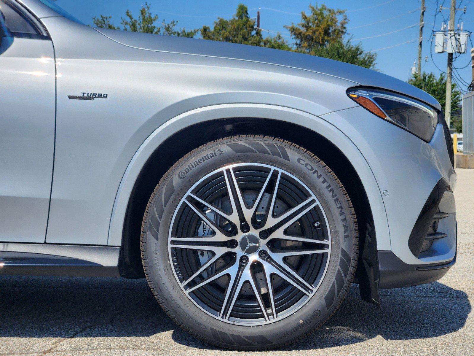 2025 Mercedes-Benz GLC Vehicle Photo in HOUSTON, TX 77079