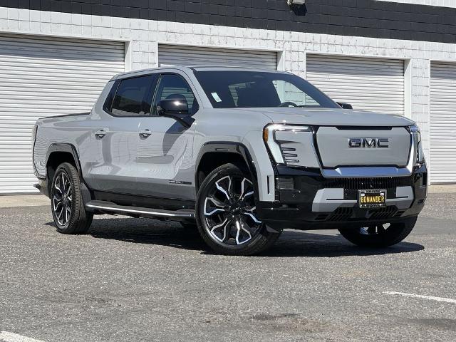 2024 GMC Sierra EV Vehicle Photo in TURLOCK, CA 95380-4918